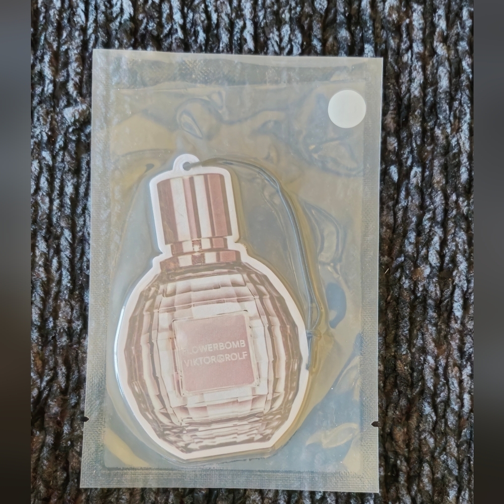 Freshie-FlowerBomb-Viktor&Rolf Air Freshener-MANY FRAGRANCES AVAILABLE!! - Picture 2 of 6